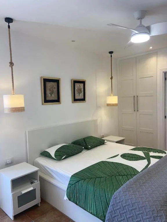 Appartement Cozy 3 Bedroom Townhouse Arona
