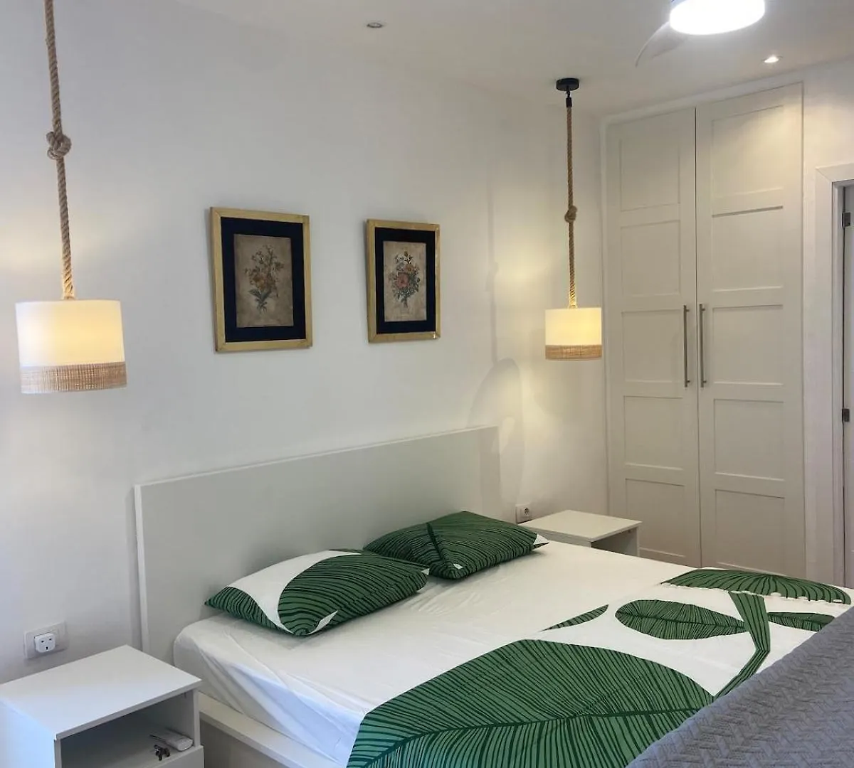 Cozy 3 Bedroom Townhouse Arona